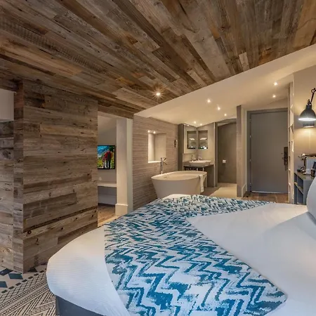 Le Prieuré Hotel 4*