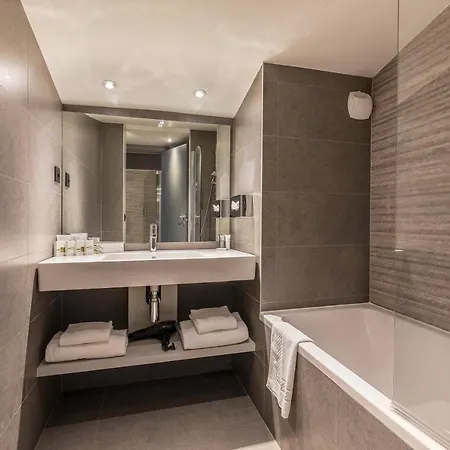 Hotel Le Prieuré 4*