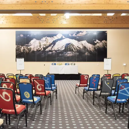 Le Prieuré Hotel 4*