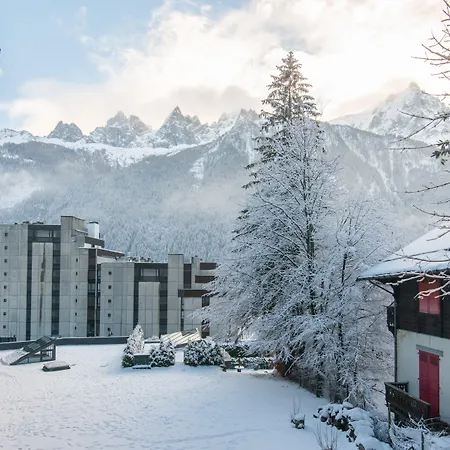 Le Prieuré Hotel 4*