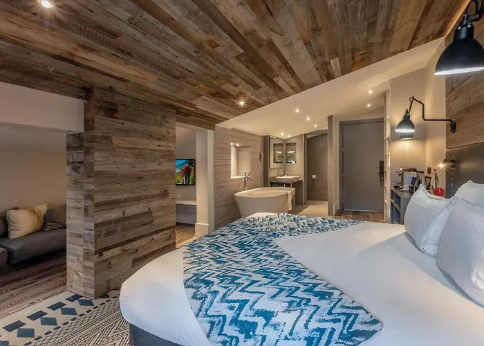 Le Prieuré Hotel 4*