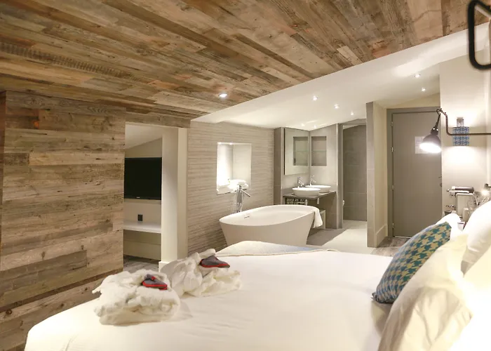 Le Prieuré Hotel 4*