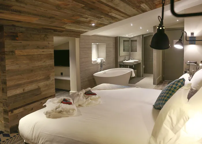 Hotel Le Prieuré 4*