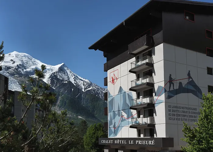 Le Prieure & Hotel 4*