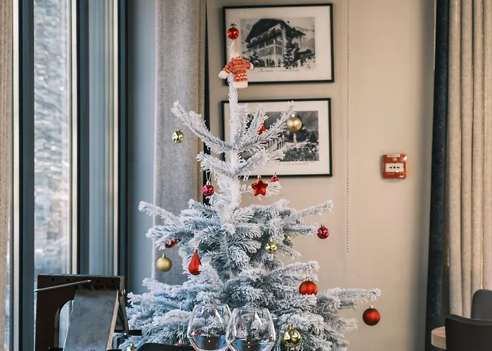 Le Prieure & شامونكس