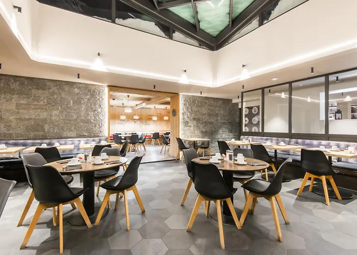 Le Prieure & 4* شامونكس