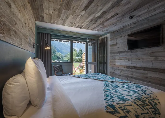 فندق Le Prieure & 4*